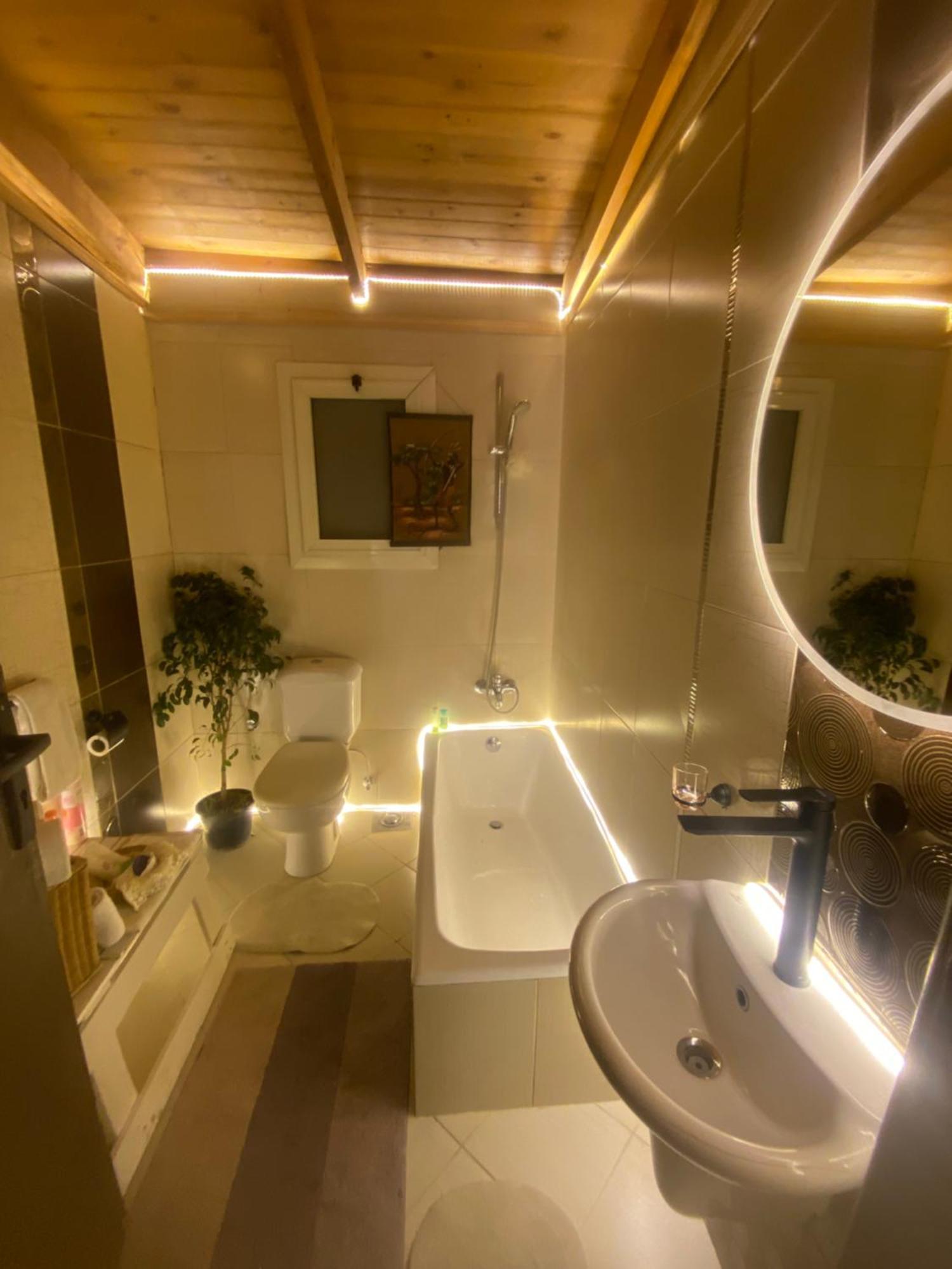 Airport Rooftop Club Luxurious Rooms And Studios Il Il Cairo Esterno foto